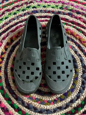 Vans Trek Men's Slip-On Ventilated Loafers - green